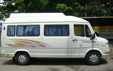 tempoo traveller car rental